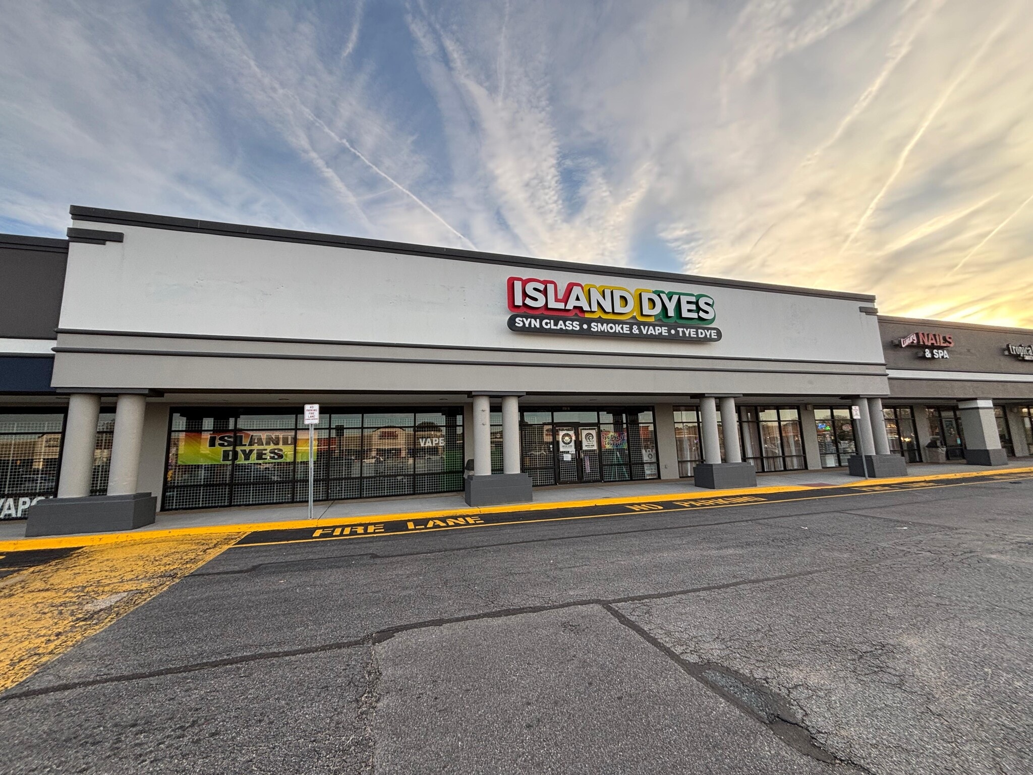 2701-2736 N Mall Dr, Virginia Beach, VA for lease Building Photo- Image 1 of 1