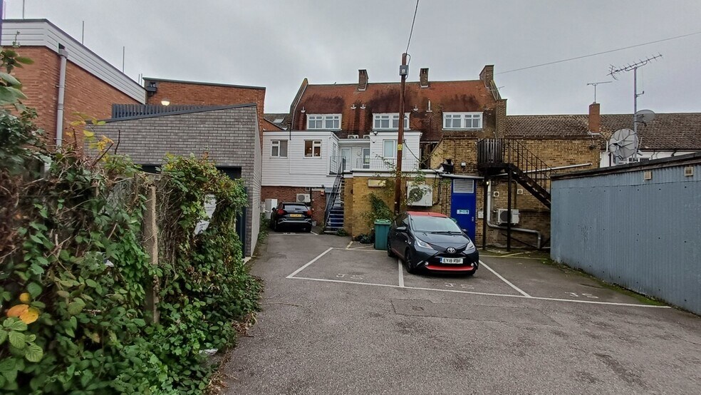 53-57 High St, Wickford à louer - Photo du bâtiment - Image 3 de 3