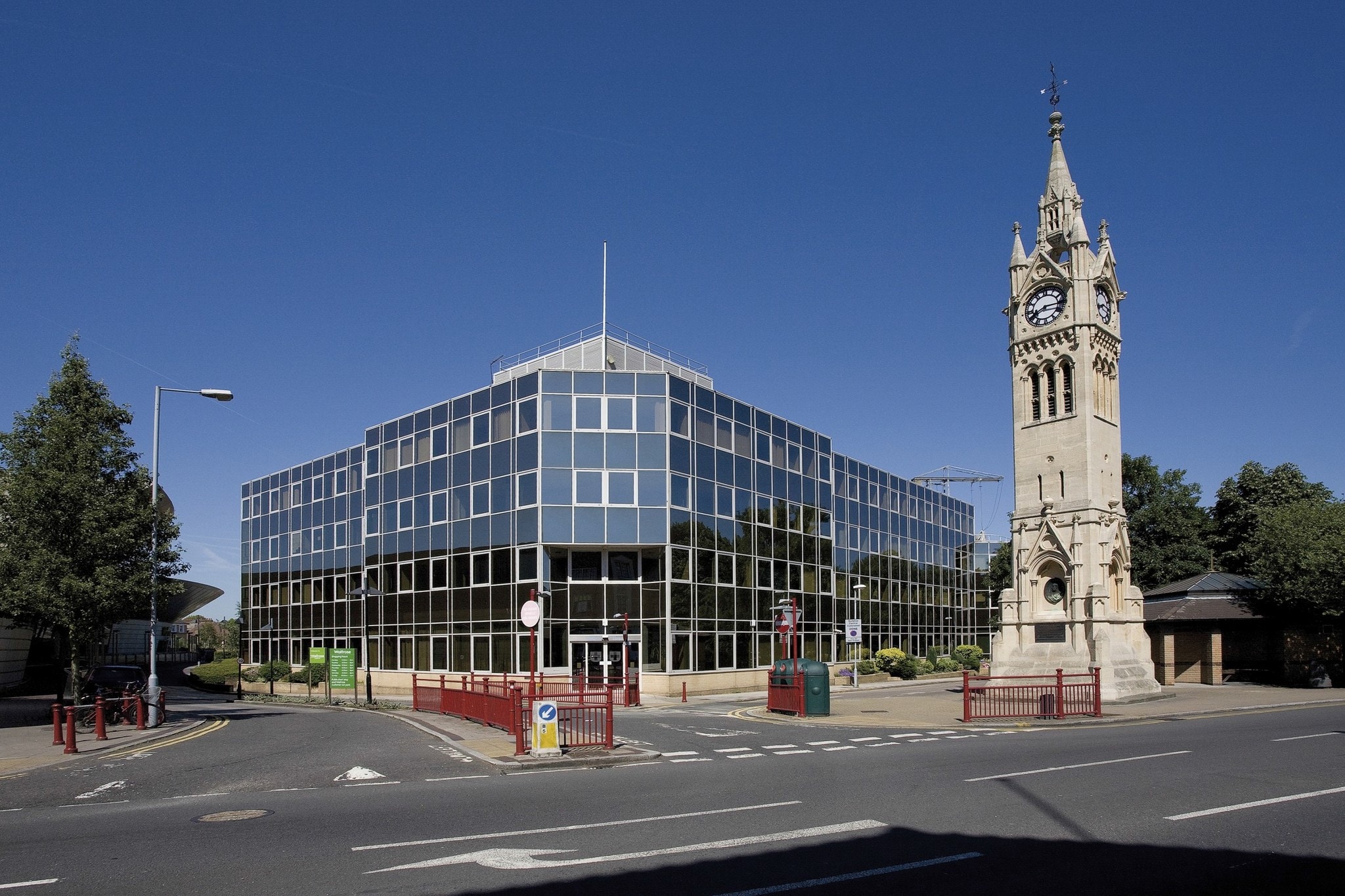 1 The Crescent, Surbiton for lease Building Photo- Image 1 of 10