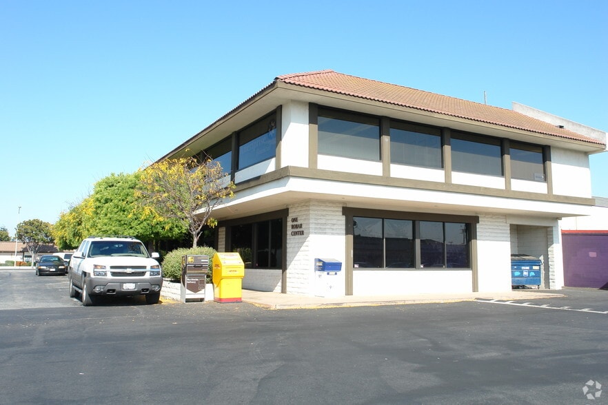 1093 S Main St, Salinas, CA for lease - Building Photo - Image 2 of 6
