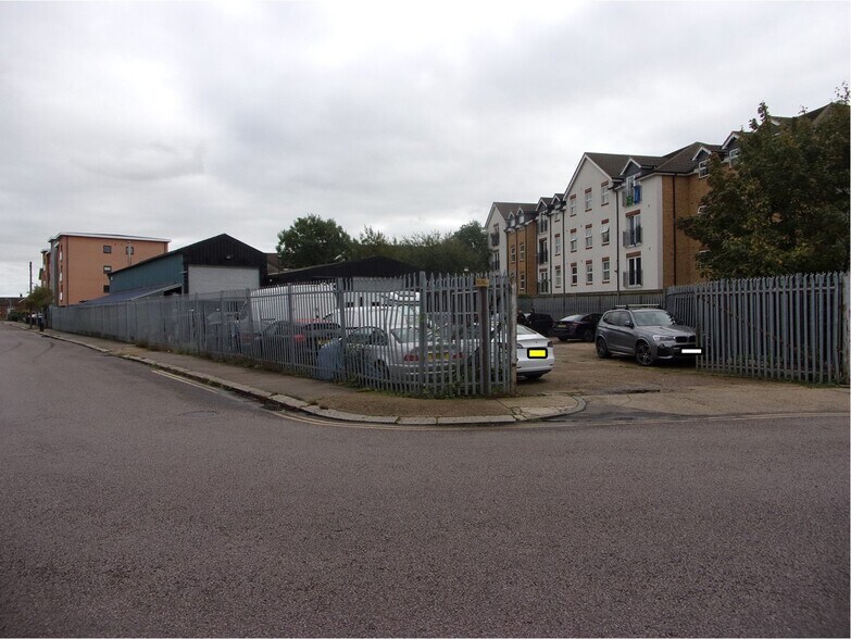 Lansdowne Rd, Tilbury à vendre - Photo du bâtiment - Image 2 de 5