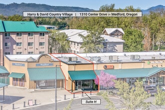 1310 Center Dr, Medford, OR à louer Photo du bâtiment- Image 1 de 10