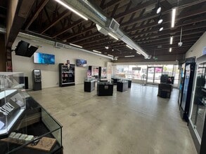 174 N Main St, Bishop, CA for lease Interior Photo- Image 1 of 1