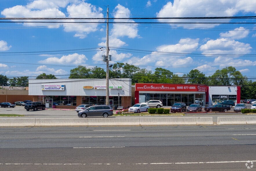 4371 Route 130, Edgewater Park, NJ for lease - Building Photo - Image 3 of 4