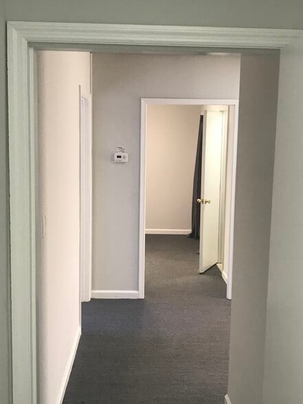 9471 Baymeadows Rd, Jacksonville, FL for lease - Building Photo - Image 3 of 12