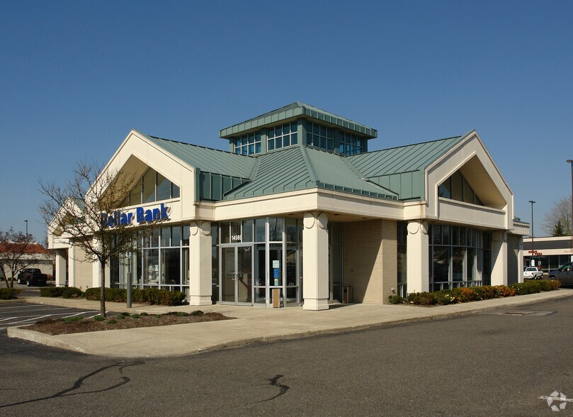 14375-14531 Pearl Rd, Strongsville, OH à louer - Photo du bâtiment - Image 3 de 5