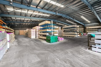 13-15 Nevilles St, Underwood for lease Interior Photo- Image 1 of 10