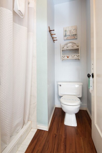 18239 Main St, Jamestown, CA à vendre - Photo intérieure - Image 3 de 129