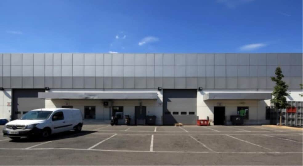 Flex in Gennevilliers for lease - Building Photo - Image 3 of 6