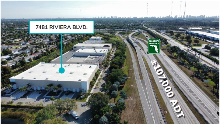 7481 Riviera Blvd, Miramar, FL à louer - Photo du bâtiment - Image 2 de 8