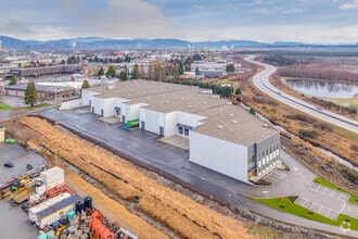 7672 Progress Way, Delta, BC - Aérien Vue de la carte - Image1
