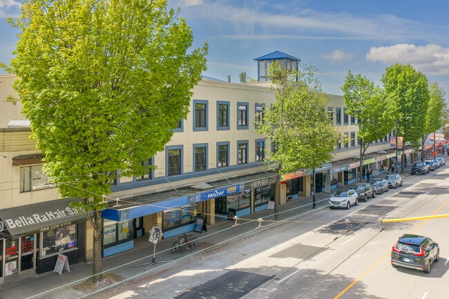 More details for 2522-2572 Hastings St, Vancouver, BC - Multifamily for Sale