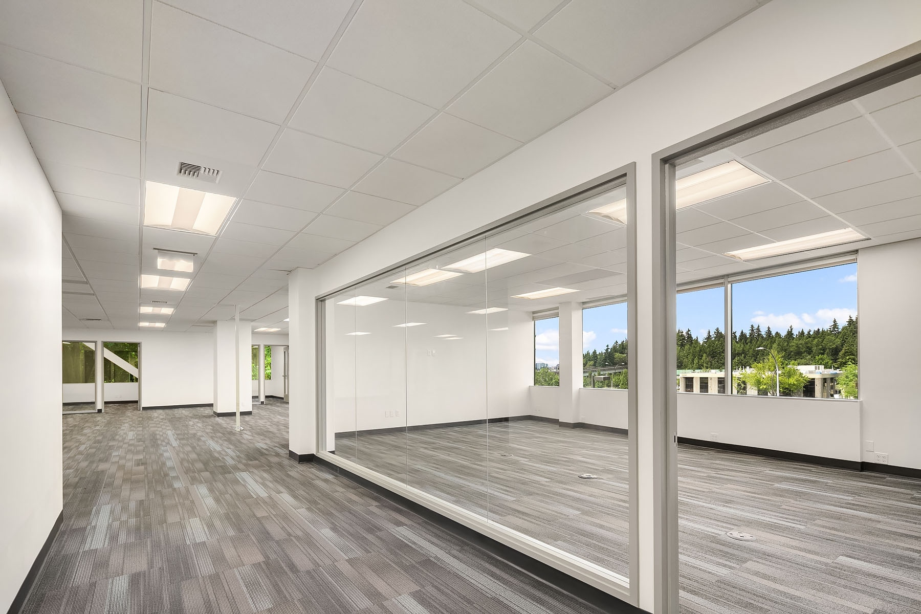 14405 SE 36th St, Bellevue, WA for lease Interior Photo- Image 1 of 6