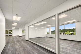 14405 SE 36th St, Bellevue, WA for lease Interior Photo- Image 1 of 6