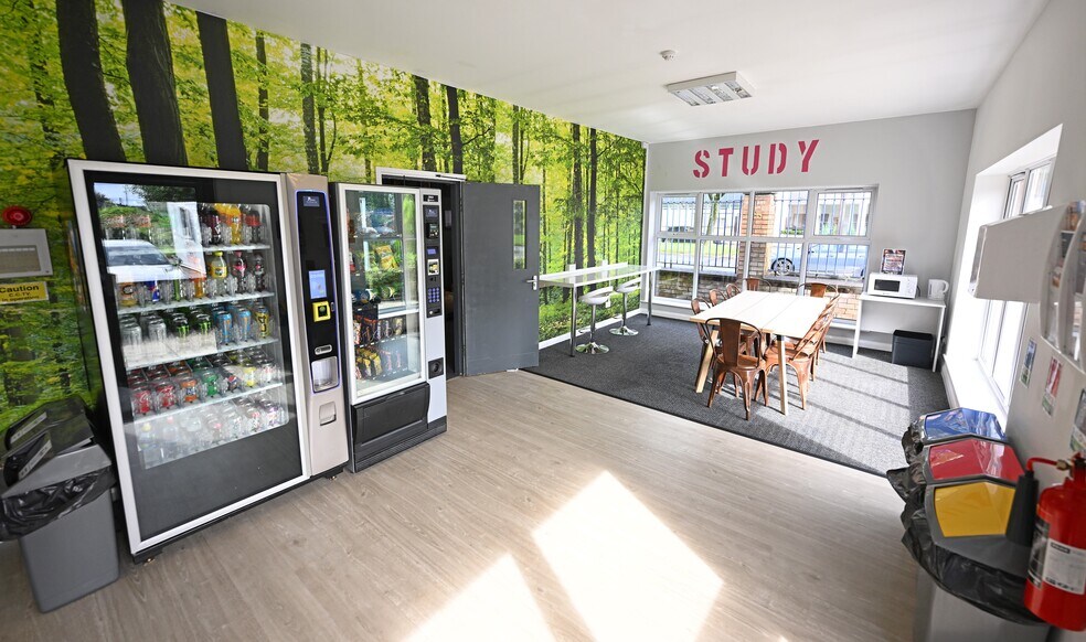 Thynne St, Bolton à vendre - Photo du bâtiment - Image 3 de 9