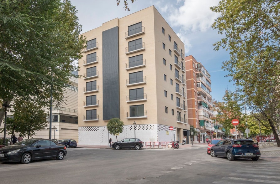Calle Huesca, 6, Móstoles, Madrid for lease - Building Photo - Image 2 of 4