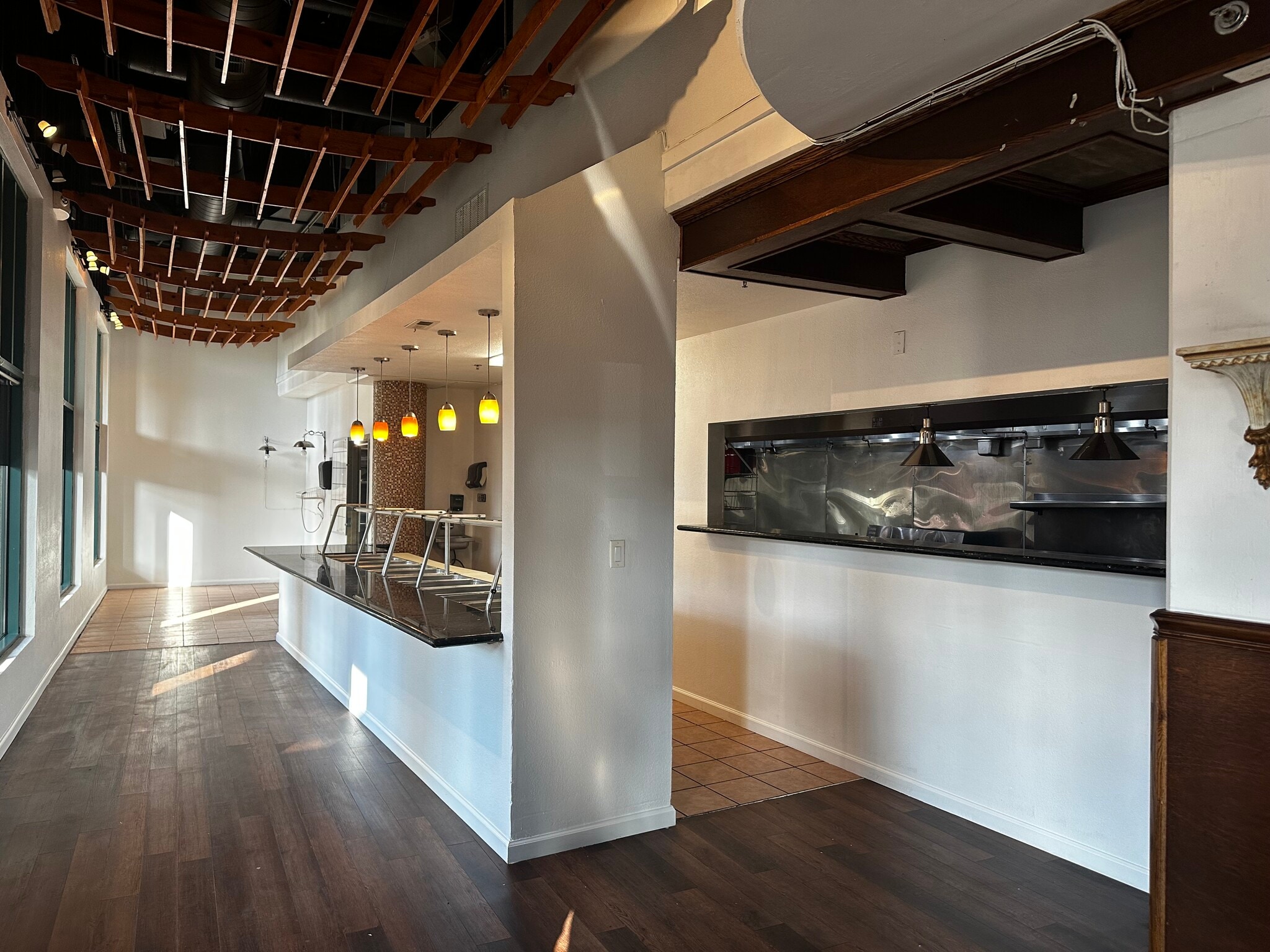 6543 Misson Blvd, Daly City, CA à louer Photo intérieure- Image 1 de 4