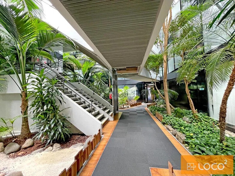 2 Impasse Boudeville, Toulouse for lease - Building Photo - Image 3 of 7