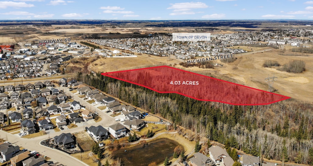 Michigan St, Devon, AB for sale Primary Photo- Image 1 of 6