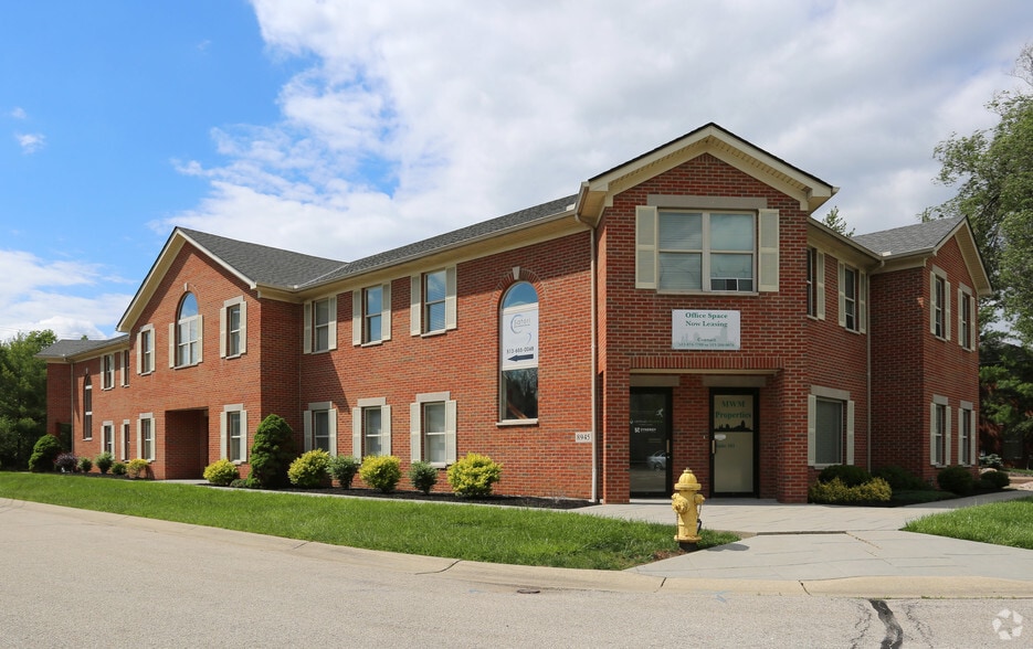 8919 Brookside Ave, West Chester, OH for lease - Primary Photo - Image 1 of 2