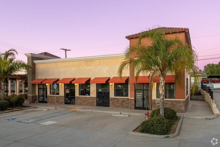 10465 Arlington Ave, Riverside, CA for lease - Building Photo - Image 1 of 19