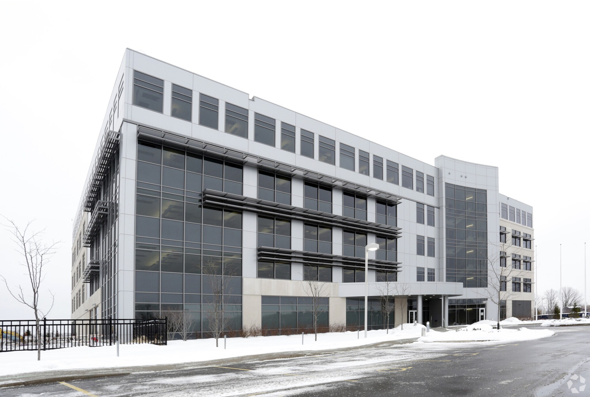 5050 Innovation Dr, Ottawa, ON à vendre Photo principale- Image 1 de 1