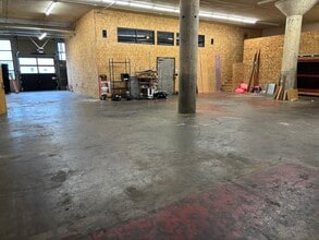 437 SE Martin Luther King Jr Blvd, Portland, OR à louer Photo intérieure- Image 2 de 7