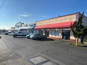 10518-10604 Pacific Hwy SW, Lakewood, WA à louer Photo intérieure- Image 1 de 2