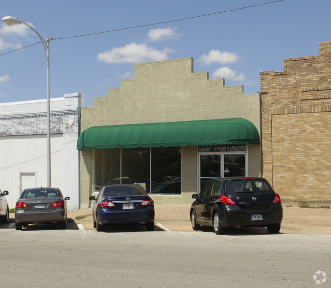 12 S 4th St, Temple, TX for lease - Primary Photo - Image 1 of 13