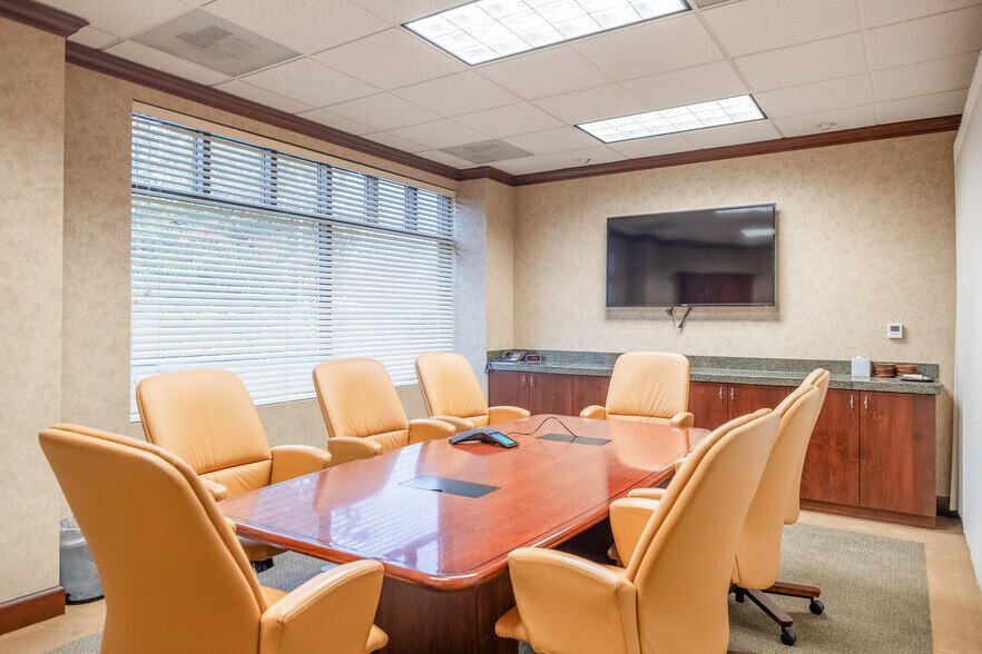 606 SE 117th Ave, Vancouver, WA à vendre - Photo du bâtiment - Image 3 de 6