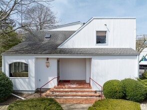 32 Chichester Ave, Center Moriches, NY for lease Building Photo- Image 1 of 10