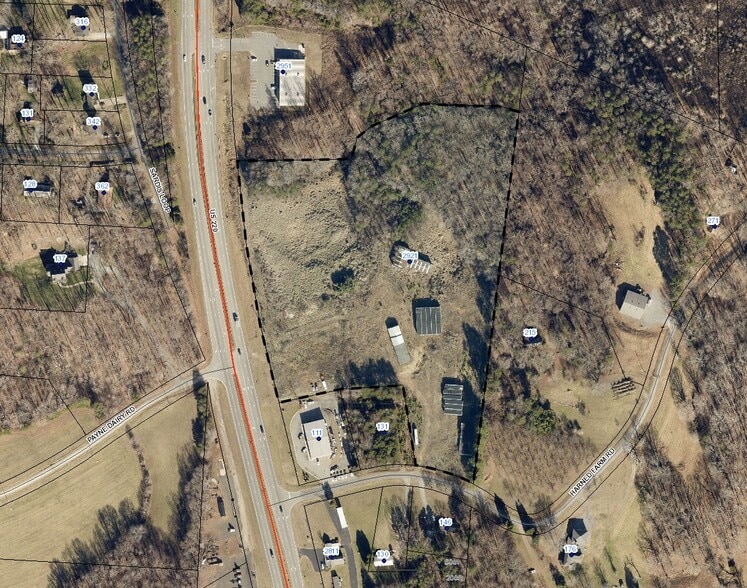 2921 220 Hwy, Madison, NC for sale - Building Photo - Image 2 of 7