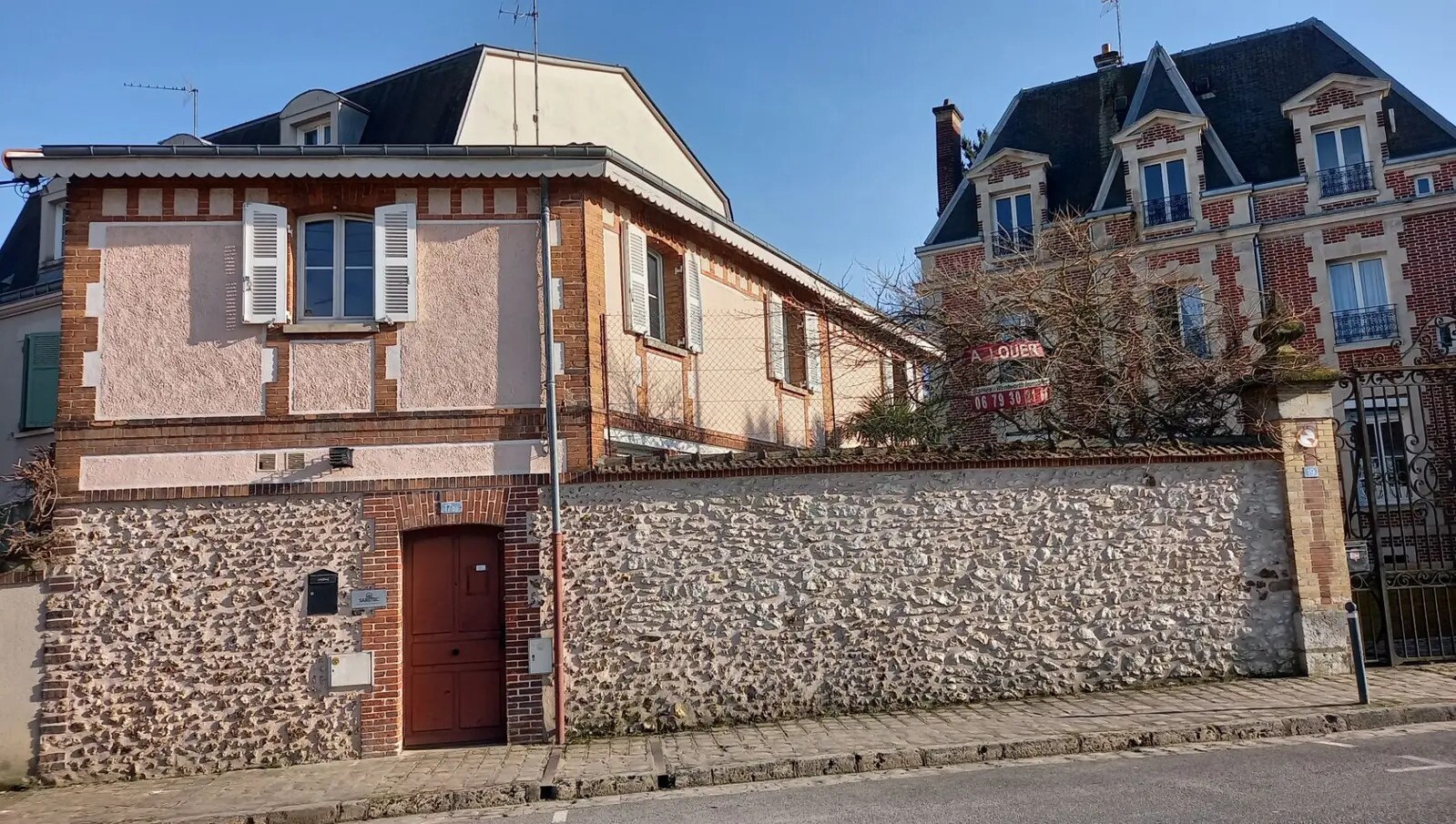 17 Rue Chauveau-Lagarde, Chartres à louer Photo du bâtiment- Image 1 de 8