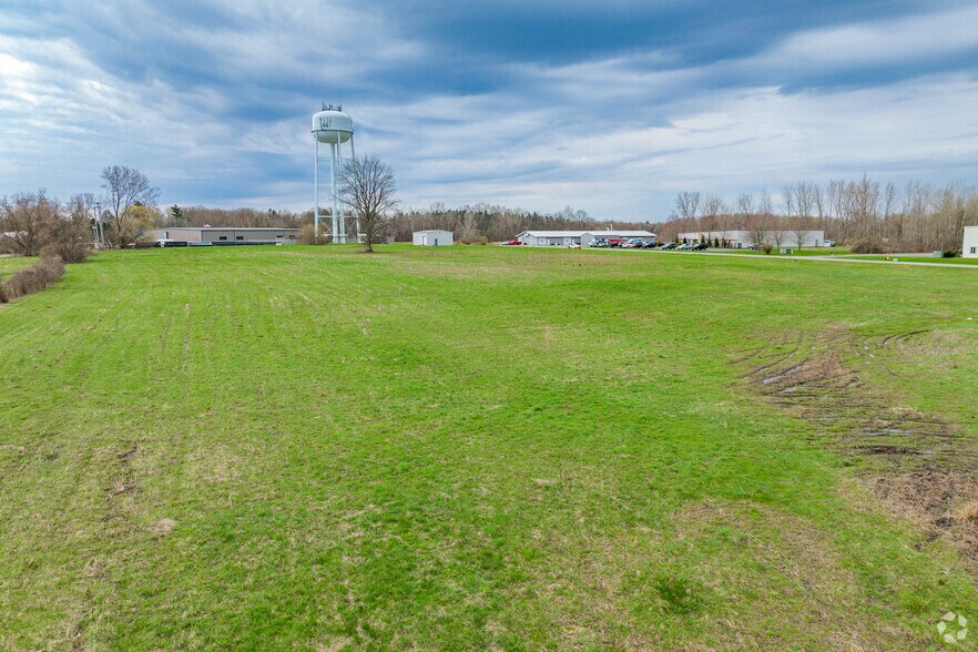 County Route 59, Phoenix, NY à vendre - Photo du bâtiment - Image 3 de 6