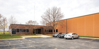 More details for 700 High Grove Blvd, Glendale Heights, IL - Industrial for Lease