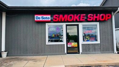33490 Lexington Ave, De Soto, KS for lease Interior Photo- Image 1 of 5