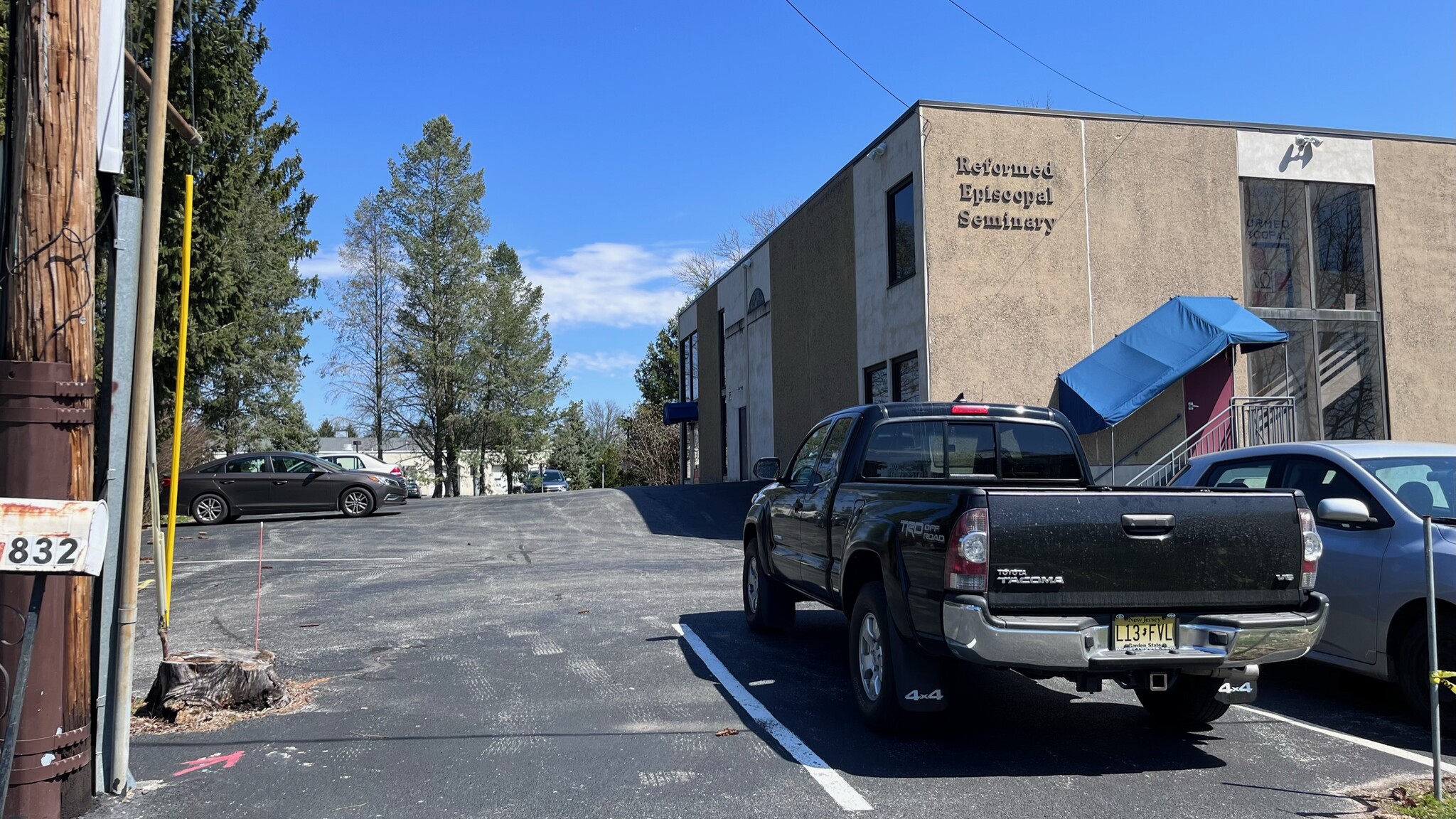 826 2nd Ave, Blue Bell, PA for sale Primary Photo- Image 1 of 17