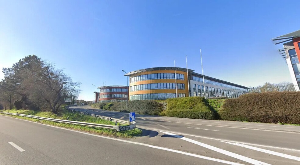 3 Rue Philippe Noiret, Saint-André-lez-Lille for lease - Building Photo - Image 3 of 15