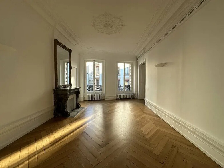 Office in Strasbourg for lease - Interior Photo - Image 3 of 8