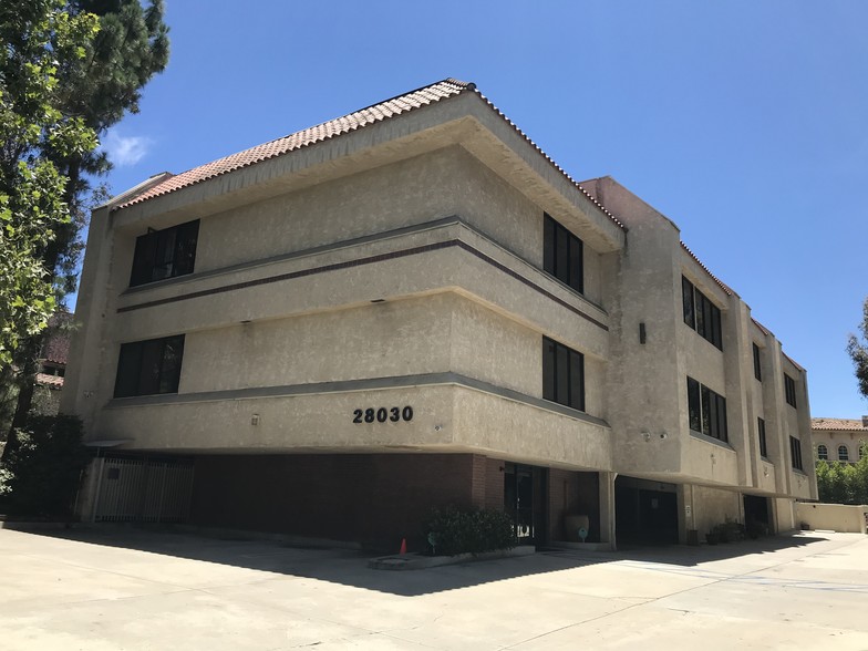 28030 Dorothy Dr, Agoura Hills, CA for lease - Building Photo - Image 2 of 11