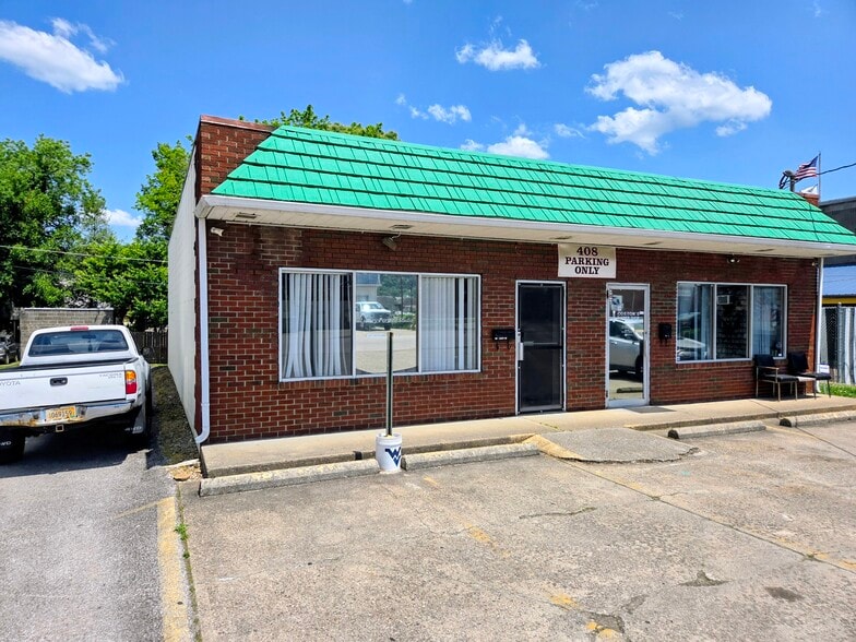 408 Virginia St W, Charleston, WV for lease - Building Photo - Image 2 of 4