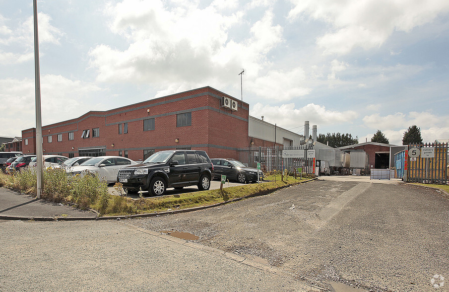 Road Five, Winsford for sale - Primary Photo - Image 1 of 3