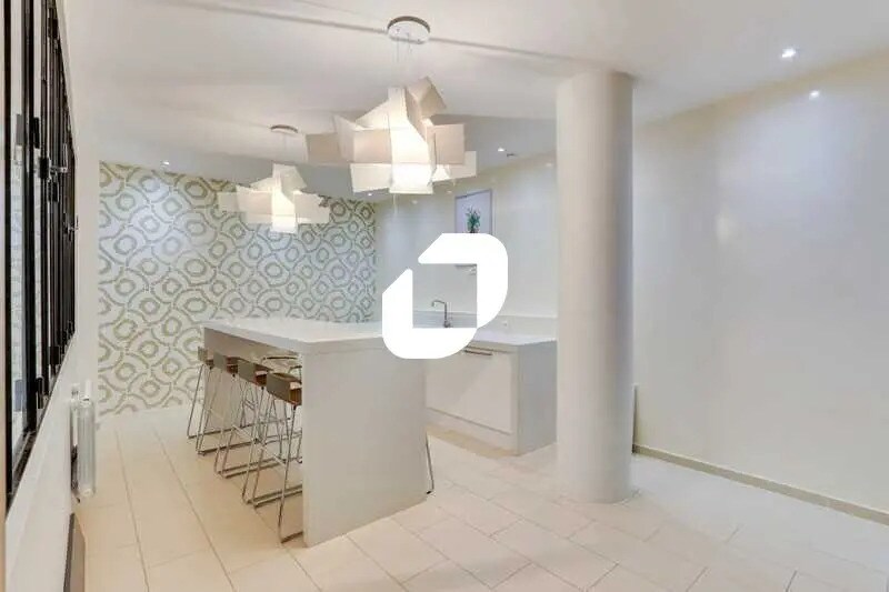 Bureau dans Montrouge à vendre - Photo du bâtiment - Image 3 de 28