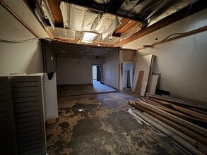 920 E Cooley Ave, San Bernardino, CA for lease Interior Photo- Image 2 of 6