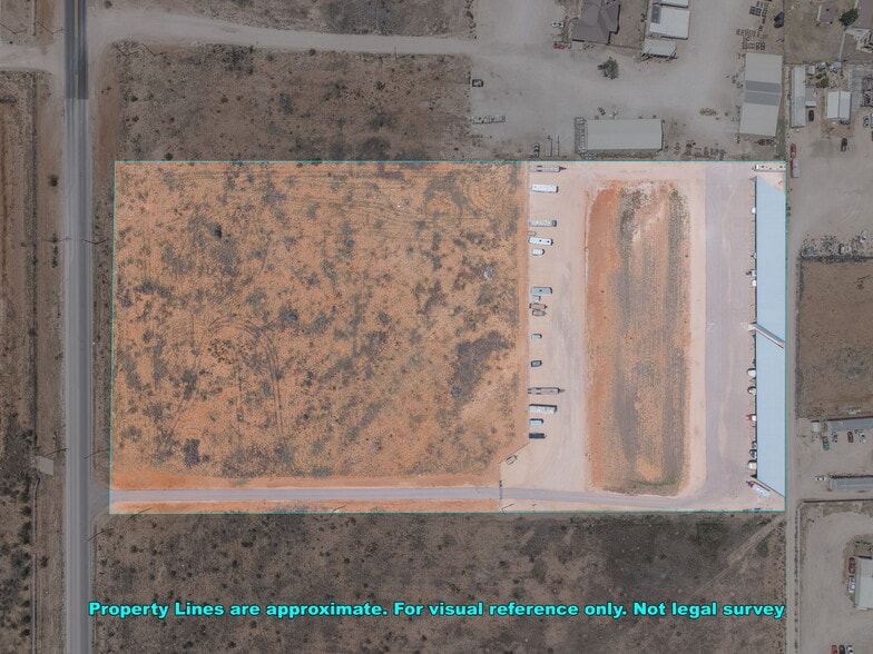6708 N County Road 1150, Midland, TX à vendre - Photo du bâtiment - Image 2 de 17