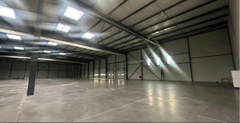 Bureau dans Saint-Laurent-de-Mure à louer - Photo intérieure - Image 2 de 10