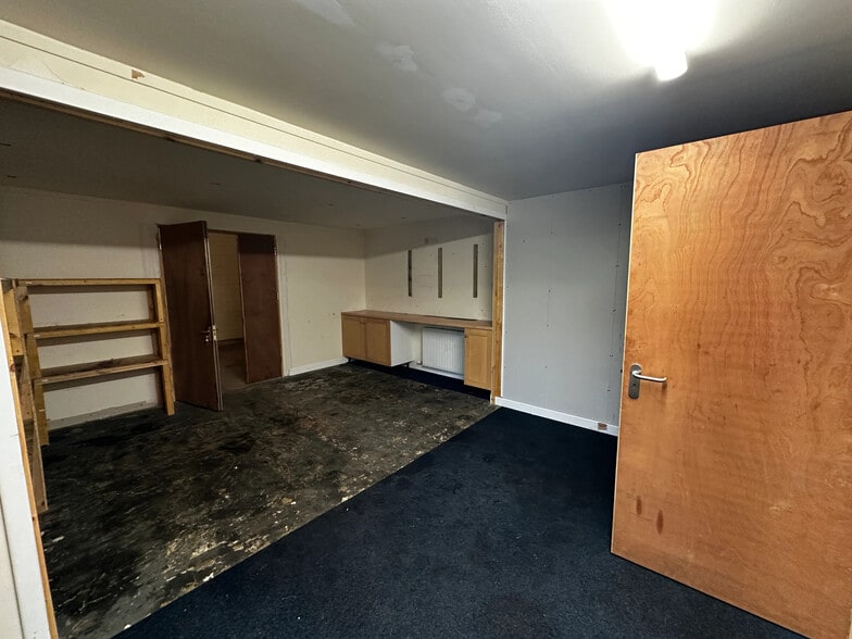 Inveralmond Way, Perth for lease - Building Photo - Image 2 of 11