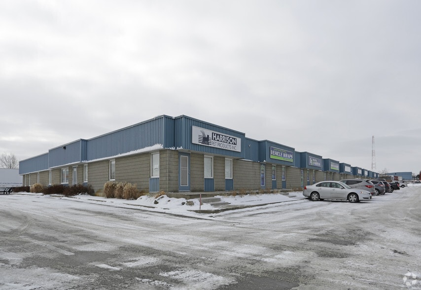 350 Shirley Ave, Kitchener, ON for sale - Primary Photo - Image 1 of 1