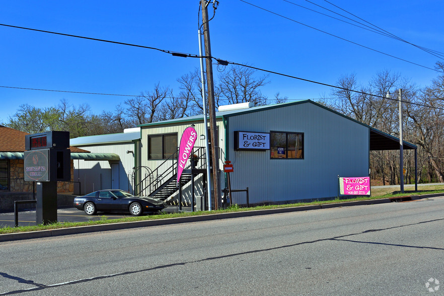 5300 E Highway 37, Tuttle, OK à vendre - Photo du bâtiment - Image 1 de 1