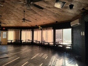 2207 Pulaski Hwy, Edgewood, MD for lease Interior Photo- Image 2 of 9